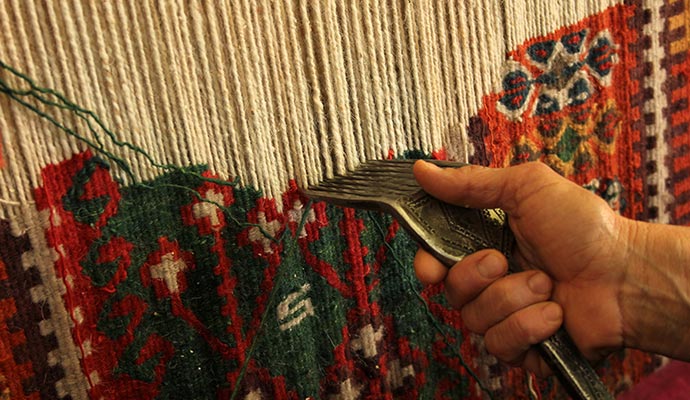 Professional rug reweaving service